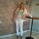 Viktoria, 37