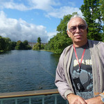 Max, 58 (2 , 0 )