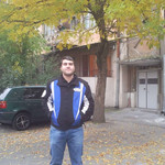 Narek, 28