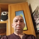 Andrei, 42